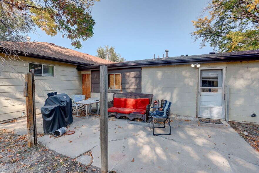 More Photos Of 2107 3rd Ave, Longmont Apartments For Sale