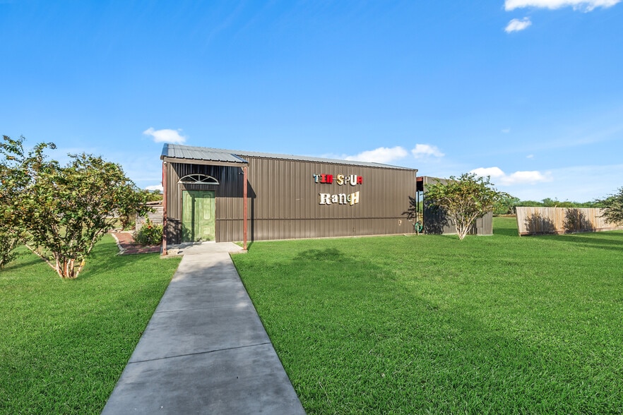 More Photos Of 2683 Old Highway Rd, Inez Land For Sale