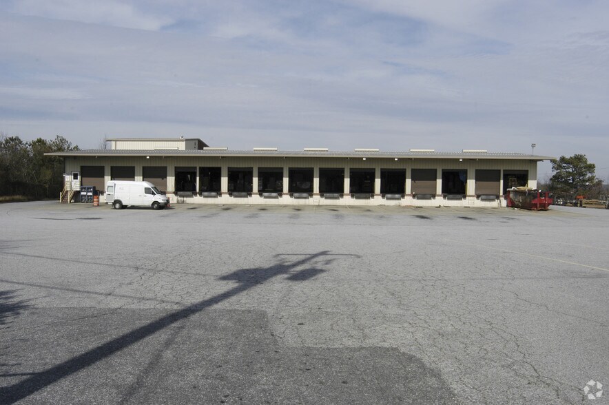 More Photos Of 4490 Conrad Ave, Forest Park Truck Terminal For Lease