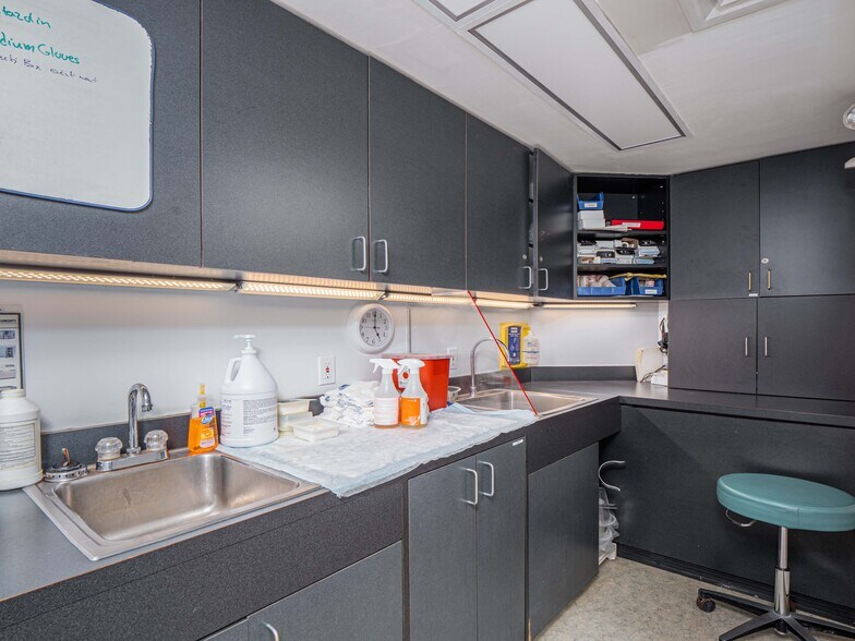 More Photos Of 161 Madison Ave, New York Medical For Lease