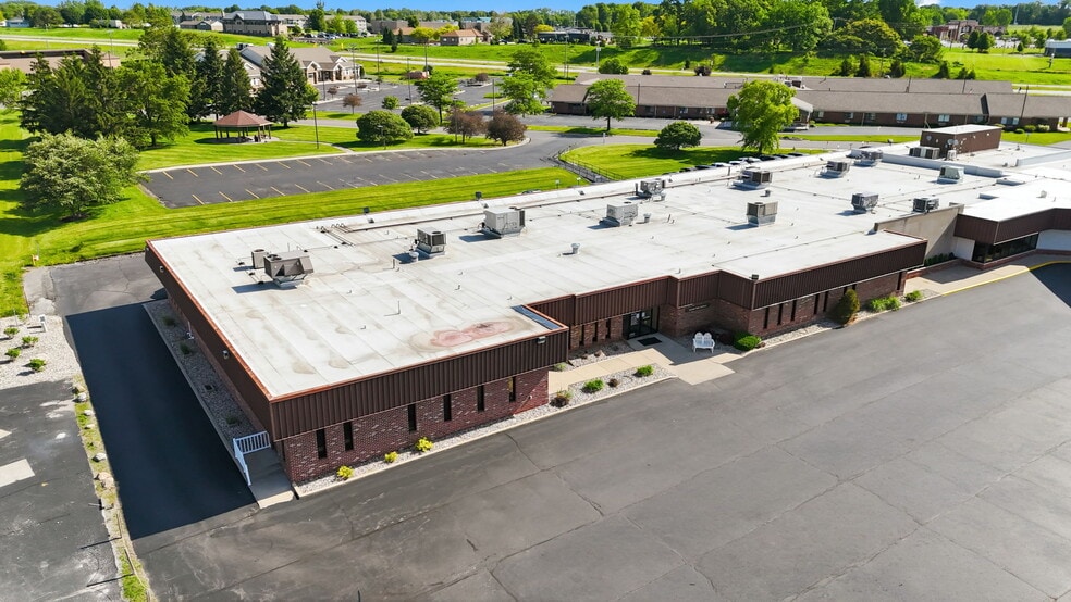 Primary Photo Of 2235 Dubois Dr, Warsaw Healthcare For Sale