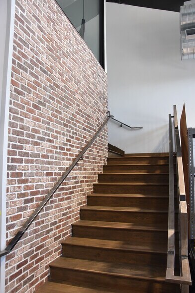 More Photos Of 1320 N 300 W, Lehi Loft Creative Space For Sale