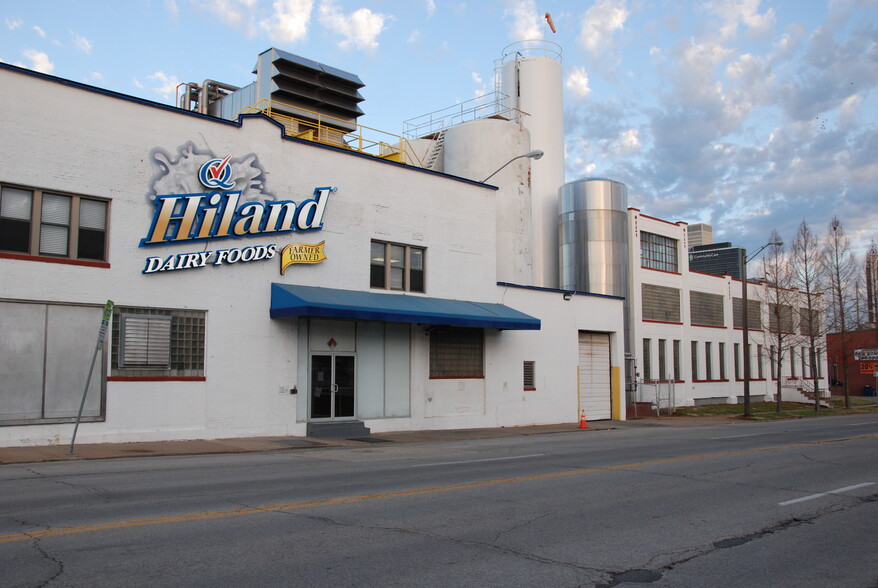 Primary Photo Of 215 N Denver Ave, Tulsa Food Processing For Sale