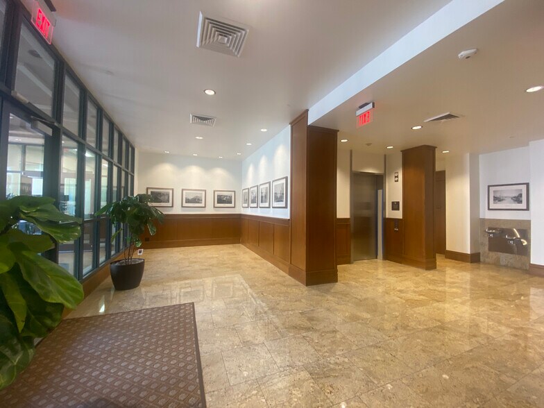 More Photos Of 1401-1485 1st St, Napa Office For Lease