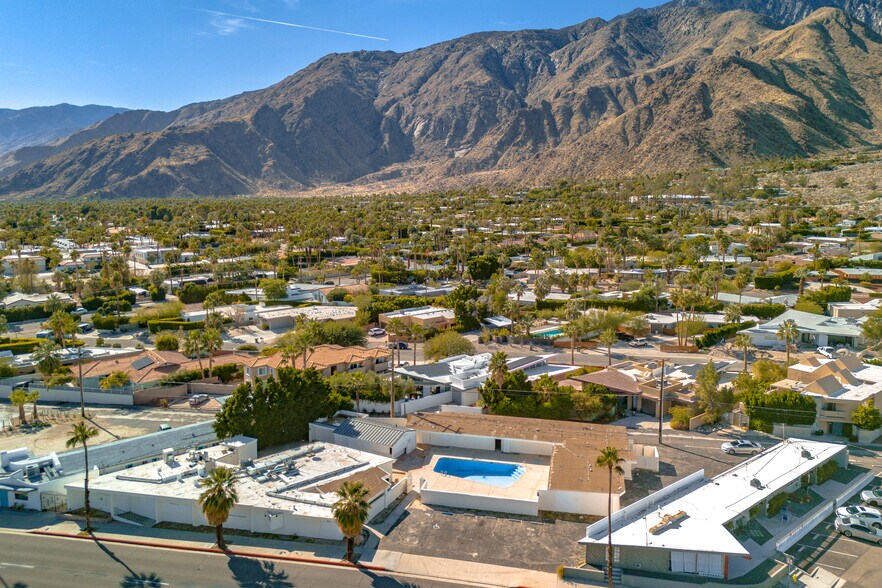 More Photos Of 2249 N Palm Canyon Dr, Palm Springs Hospitality For Sale
