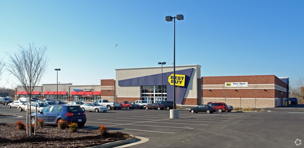 More Photos Of 7290-7297 Battle Hill Dr, Mechanicsville Storefront For Lease