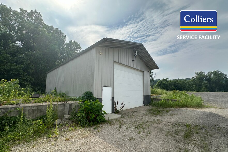 More Photos Of 7849 Harrison Ave, Cleves Flex For Lease