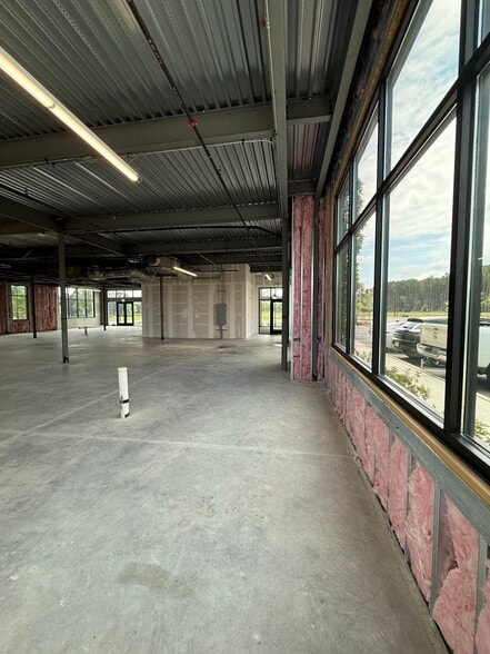 More Photos Of 415 Brighton Park Blvd, Summerville Office Residential For Lease