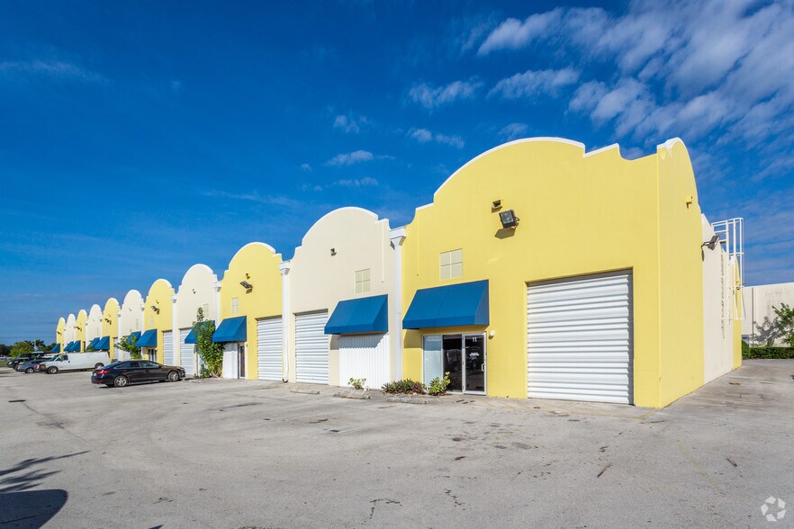 More Photos Of 19101 SW 108 Ave, Miami Industrial For Sale