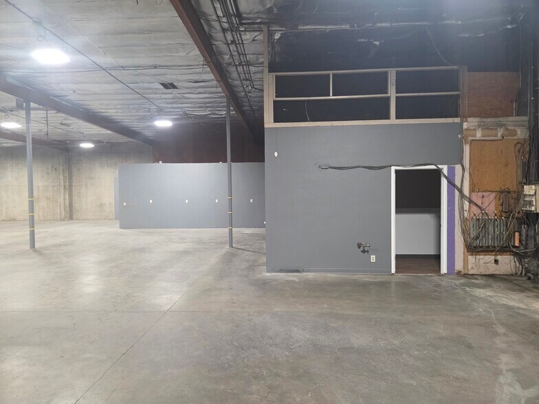 More Photos Of 4101 Franklin Blvd, Sacramento Warehouse For Lease