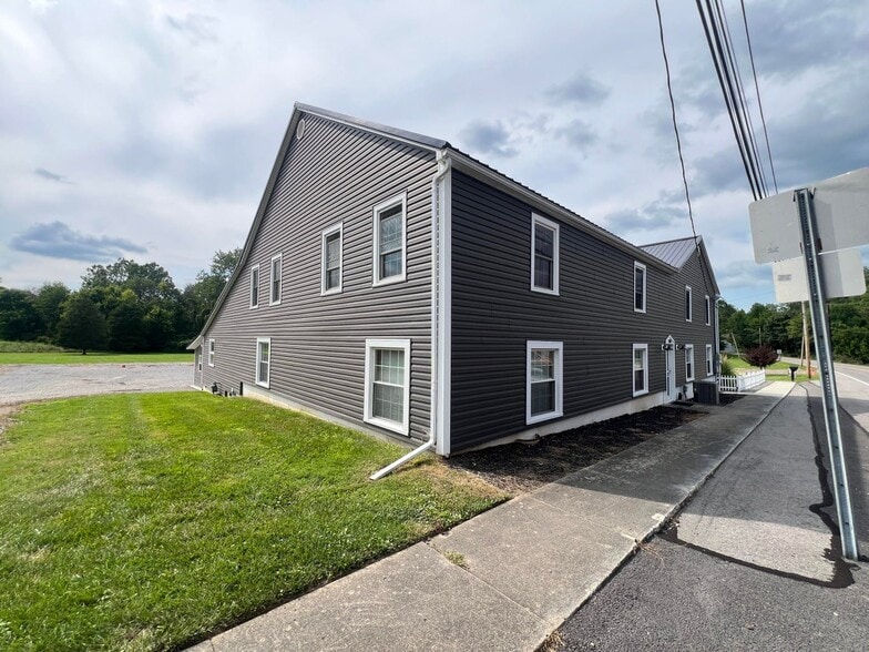 More Photos Of 380 S Main St, De Graff Light Manufacturing For Sale