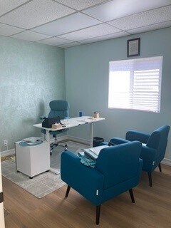 More Photos Of 522-524 N Avalon Blvd, Wilmington Storefront Retail Office For Sale