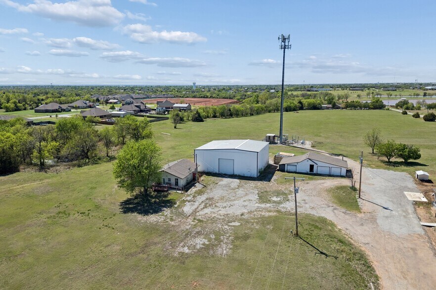 More Photos Of 11113 S Sunnylane Rd, Oklahoma City Warehouse For Sale