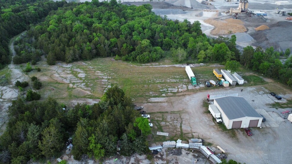 More Photos Of 596 Highway 99, Lewisburg Warehouse For Sale