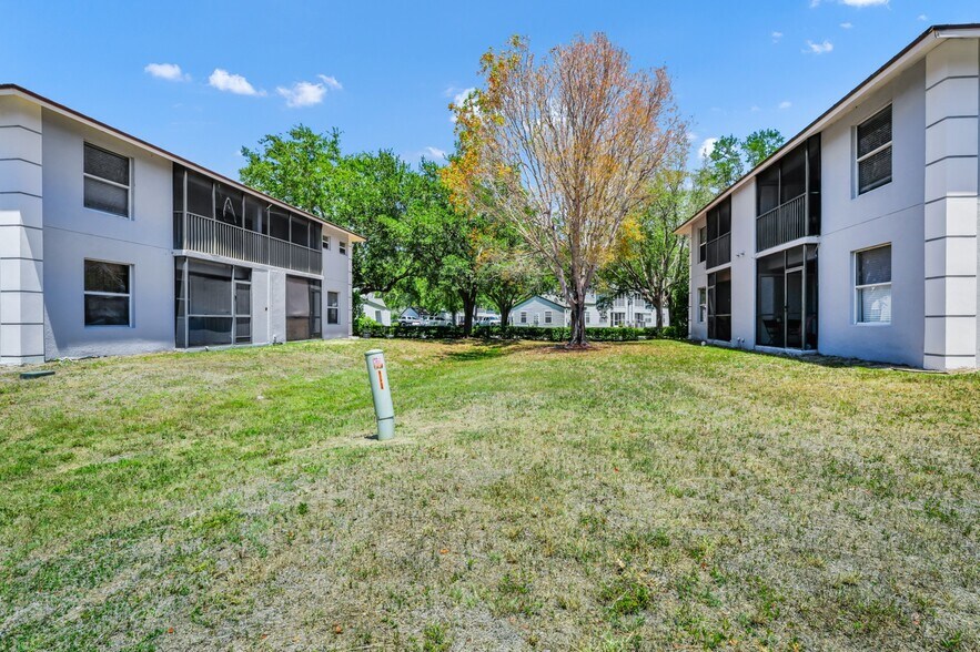 More Photos Of 5194 16th Pl SW, Naples Apartments For Sale
