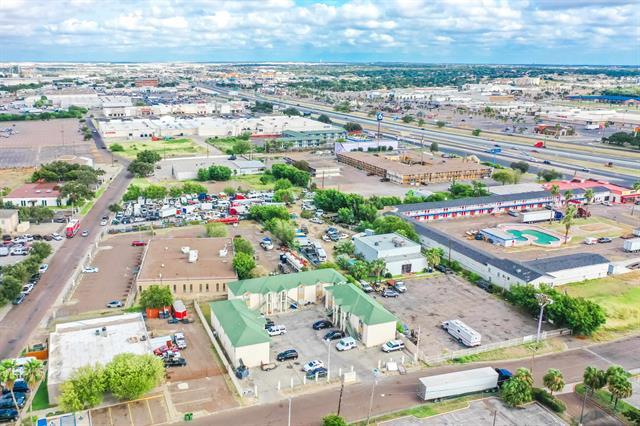 More Photos Of 1100 Tesoro Ln, Laredo Apartments For Sale