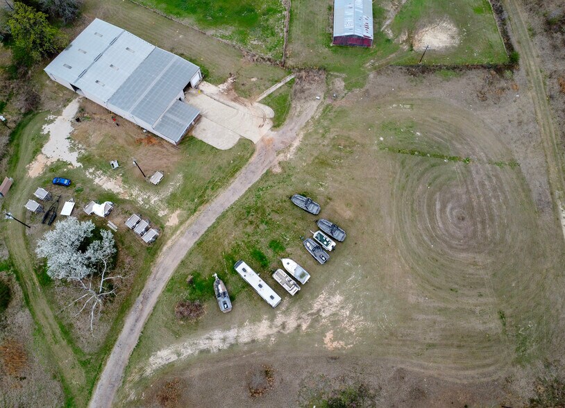 More Photos Of 10991 TX-135, Troup Warehouse For Sale