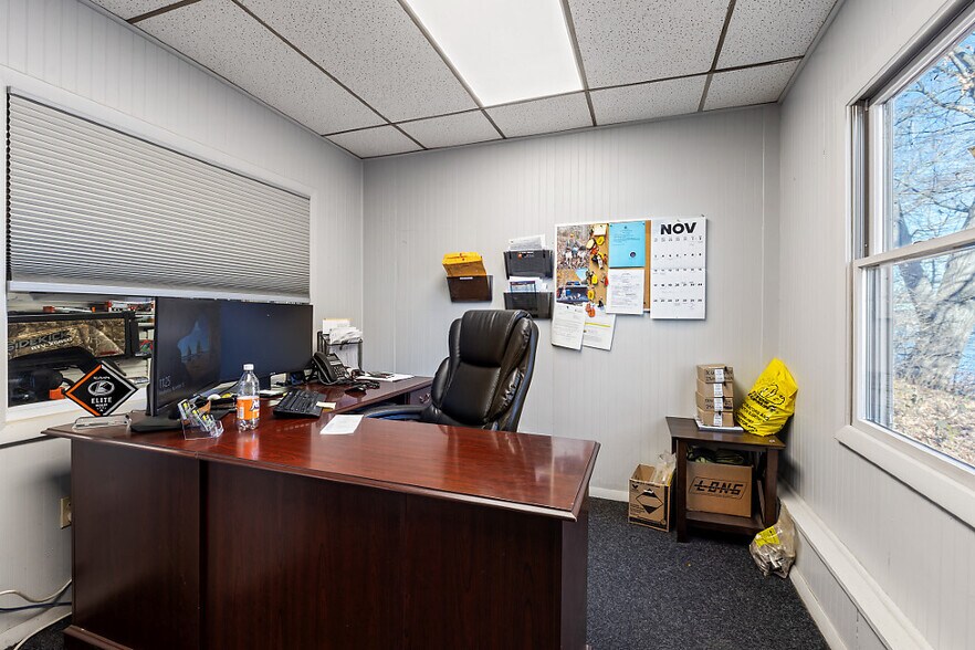 More Photos Of 350 Upper Main St, Fairfield Industrial For Sale