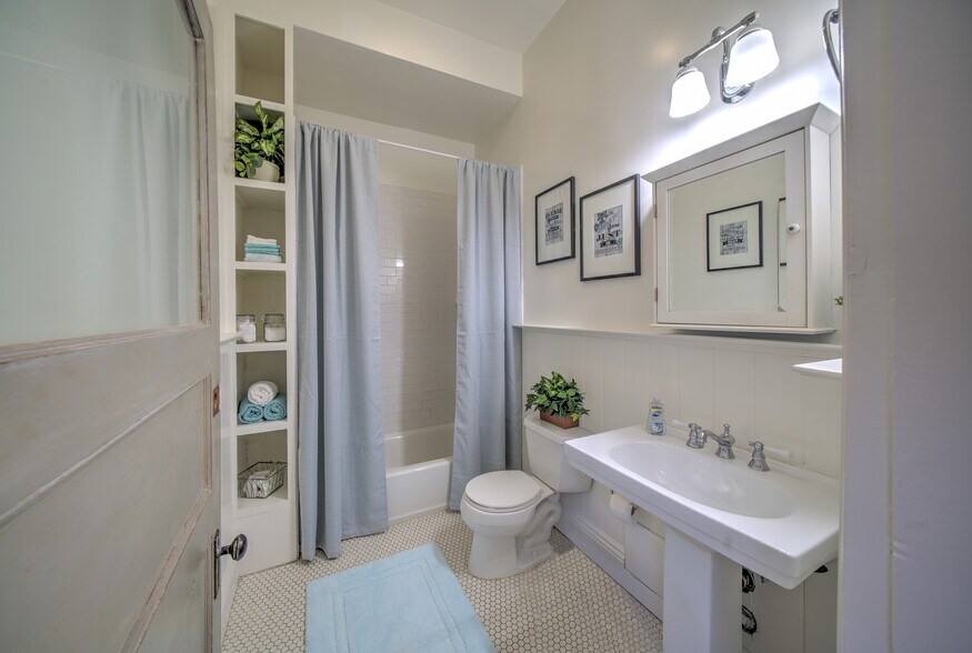 More Photos Of 337-341 Georgia St, Vallejo Apartments For Sale