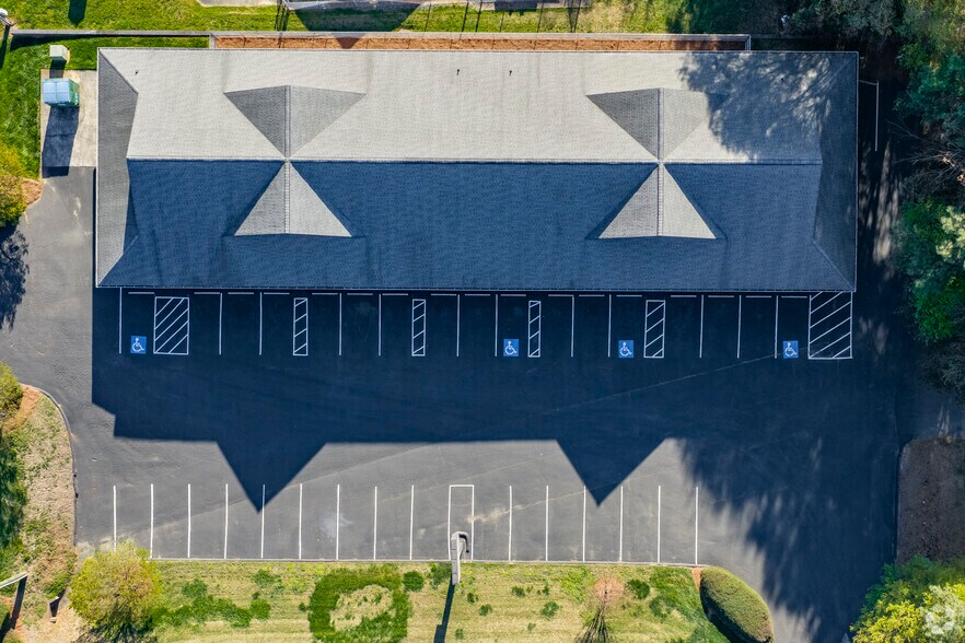 More Photos Of 760 N New Hope Rd, Gastonia Medical For Sale