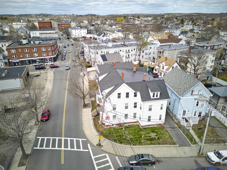 More Photos Of 133-135 Chestnut St, Lynn Apartments For Sale