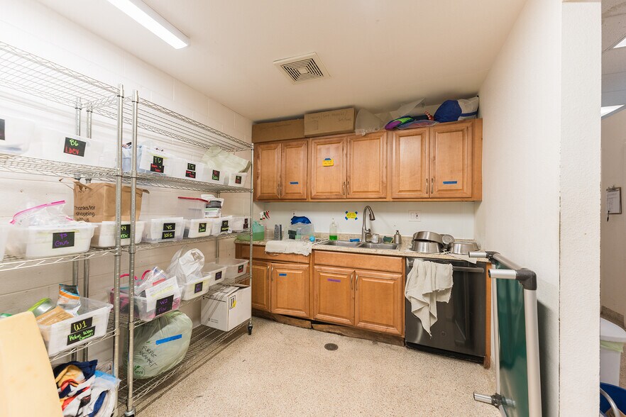 More Photos Of 529-539 Ramona Ave, Monterey Freestanding For Sale