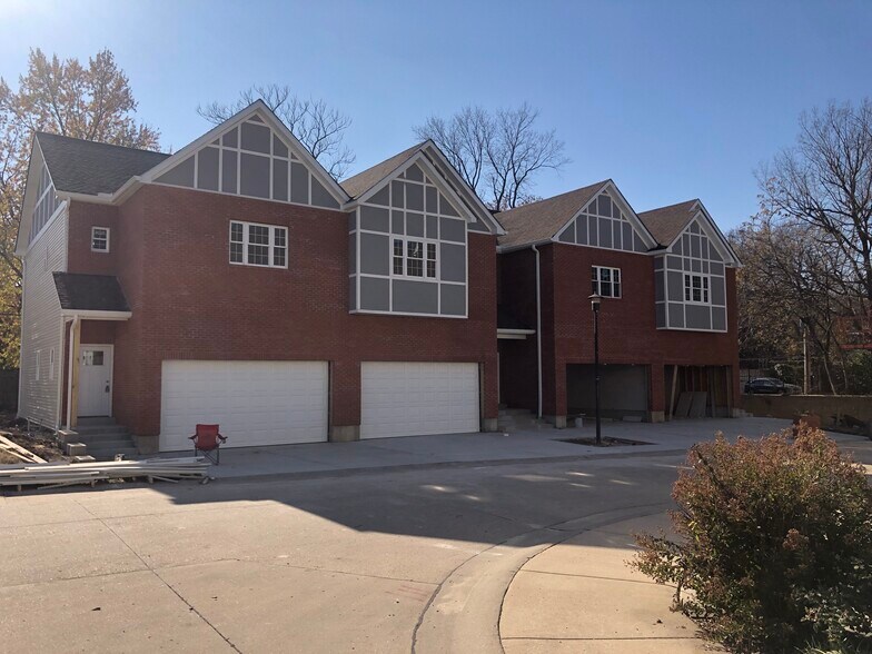 More Photos Of 5400-5406 Delmar Ct, Saint Louis Land For Sale