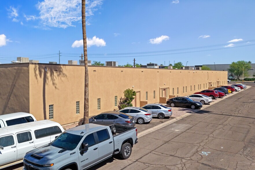 More Photos Of 116 S Industrial Dr, Tempe Warehouse For Sale