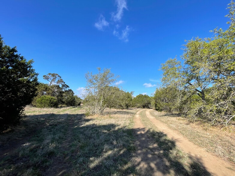 More Photos Of 1400 Greer ln, Burnet Land For Sale