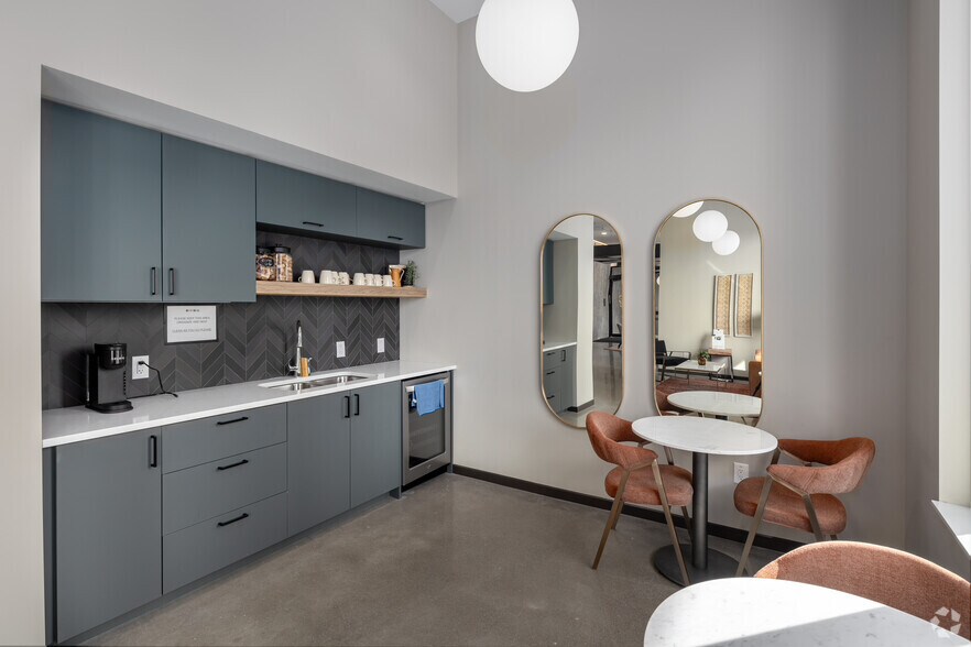 More Photos Of 66 Weber St E, Kitchener Apartments For Lease