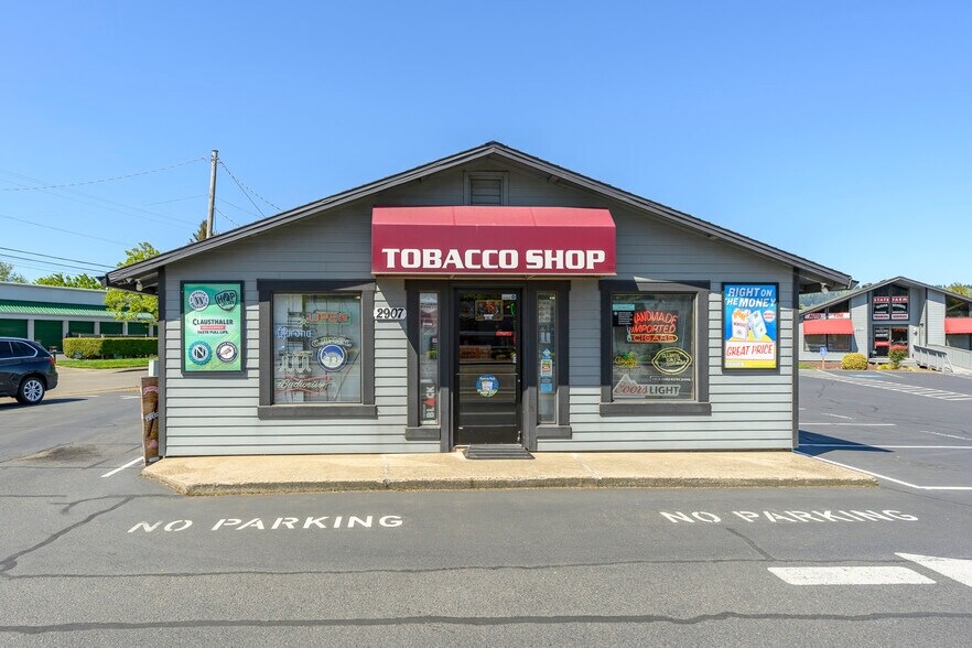 More Photos Of 2911 E Portland Rd, Newberg Office For Sale