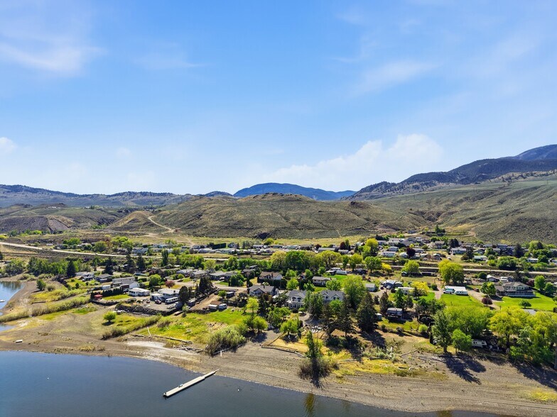 More Photos Of 7001 Savona Access Rd, Thompson-Nicola Hotel For Sale
