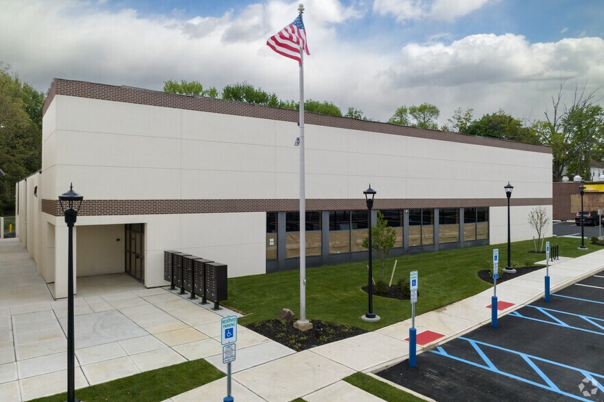 More Photos Of 4 Haddonfield Rd, Cherry Hill Loft Creative Space For Lease