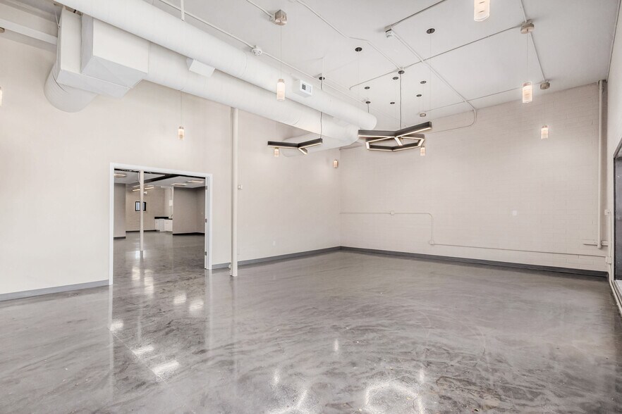 More Photos Of 13211 N 111th Ave, Sun City Office For Sale