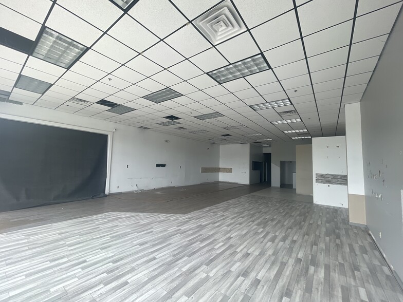 More Photos Of 1760 Tree Blvd, Saint Augustine Freestanding For Lease