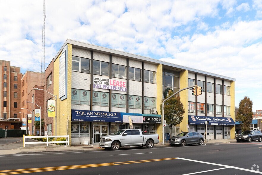 More Photos Of 91 N Franklin St, Hempstead Office For Sale