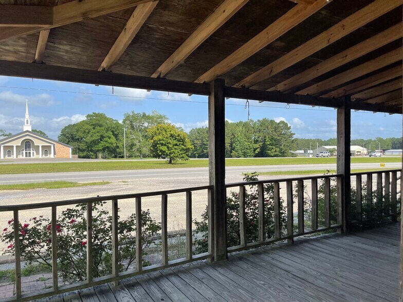 More Photos Of 2205 Highway 49, Wiggins Specialty For Sale