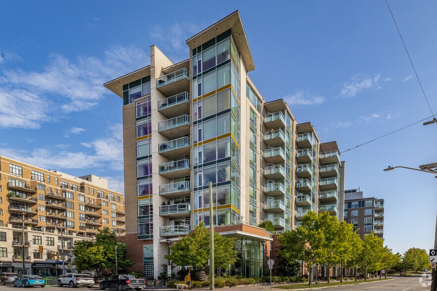 More Photos Of 595 Byron Av, Ottawa Apartments For Lease