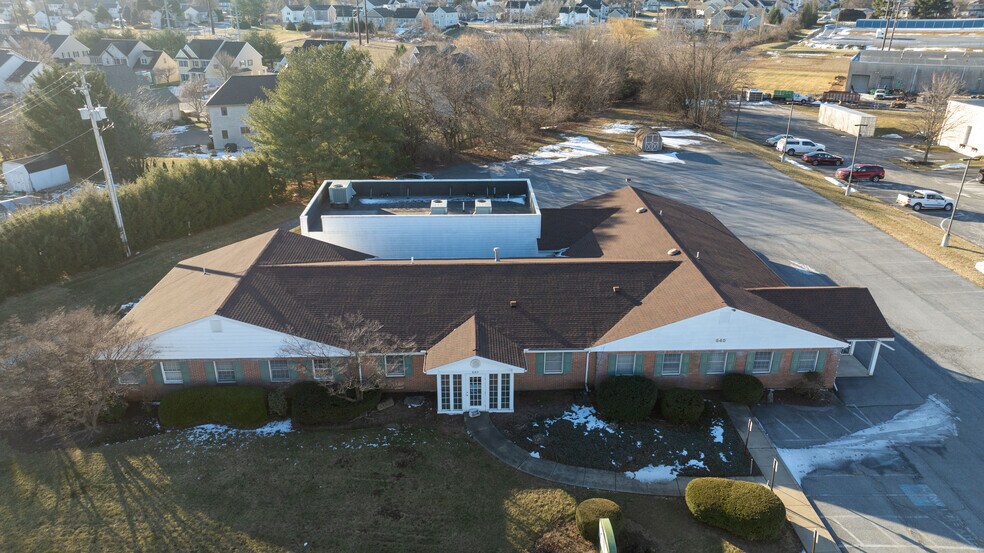 More Photos Of 640 E Oregon Rd, Lititz Office For Sale