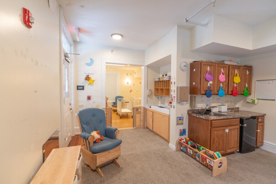 More Photos Of 12 Church Ave, Ballston Spa Daycare Center For Lease
