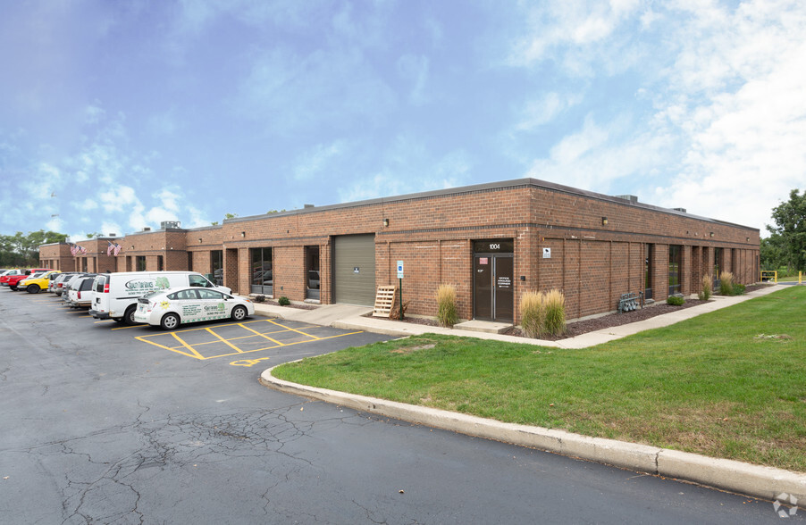 Primary Photo Of 1002-1020 Carolina Dr, West Chicago Distribution For Lease