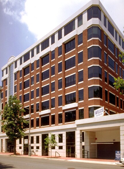 Primary Photo Of 501 School St SW, Washington Office For Sale