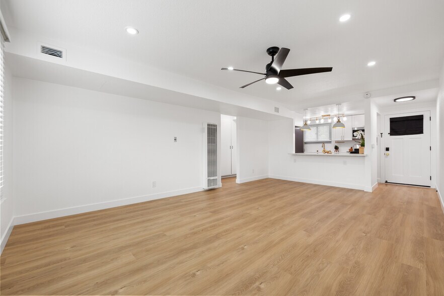 More Photos Of 2715 A St, San Diego Apartments For Sale