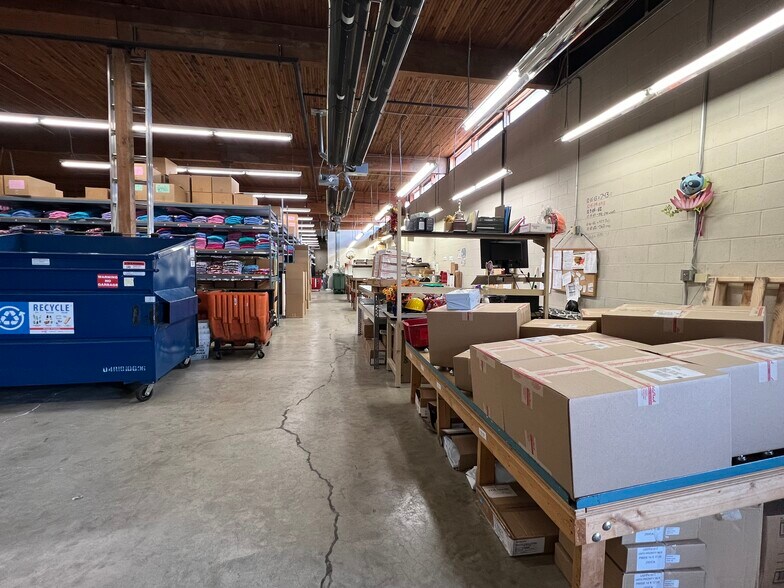 More Photos Of 3111 27th St S, Seattle Warehouse For Sale