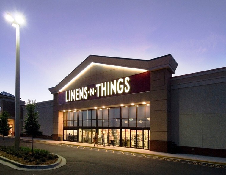 More Photos Of 3608-3690 Marketplace Blvd, East Point Unknown For Lease