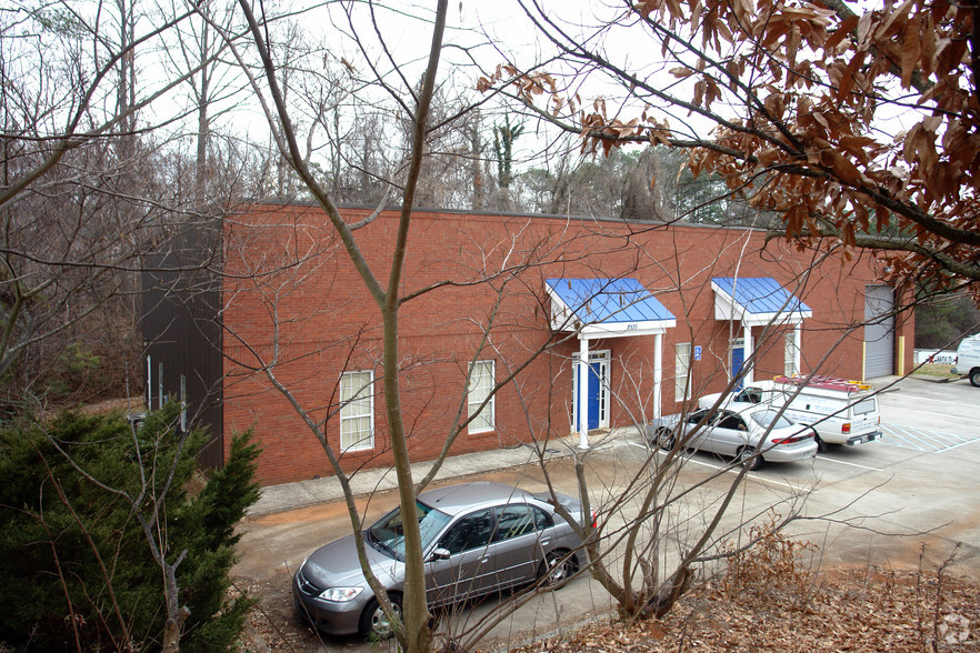 Primary Photo Of 2935 Woodbine Hill Way, Norcross Warehouse For Lease