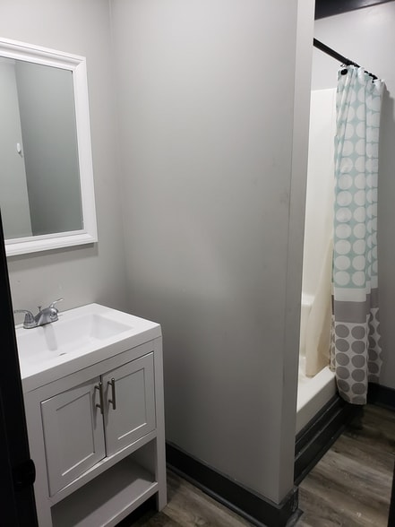 More Photos Of 1201 N Ashley St, Valdosta Auto Repair For Sale