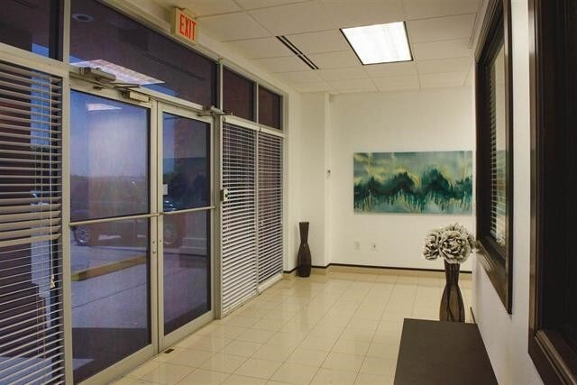 More Photos Of 8917 Molly, Laredo Office For Sale