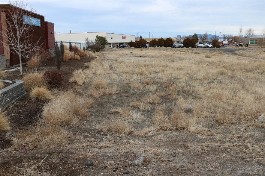 More Photos Of 1760-1780 SW Umatilla Ave, Redmond Land For Sale