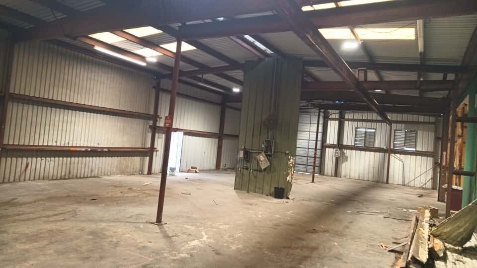 More Photos Of 100 N Richey St, Pasadena Warehouse For Sale